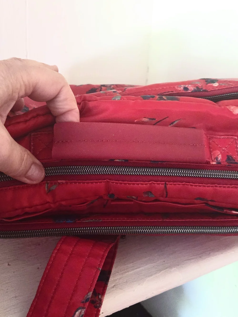 lug trolley crossbody